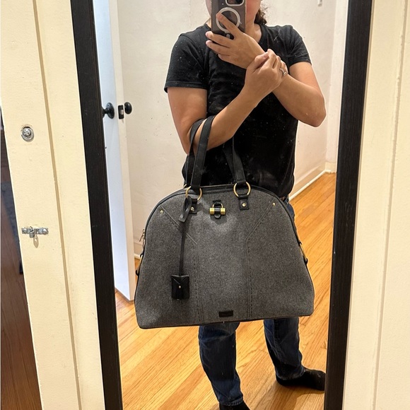 YSL XL Gray Muse Wool Shoulder Bag - Picture 12 of 17